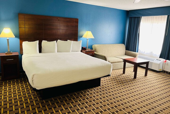 Room 29 of 38