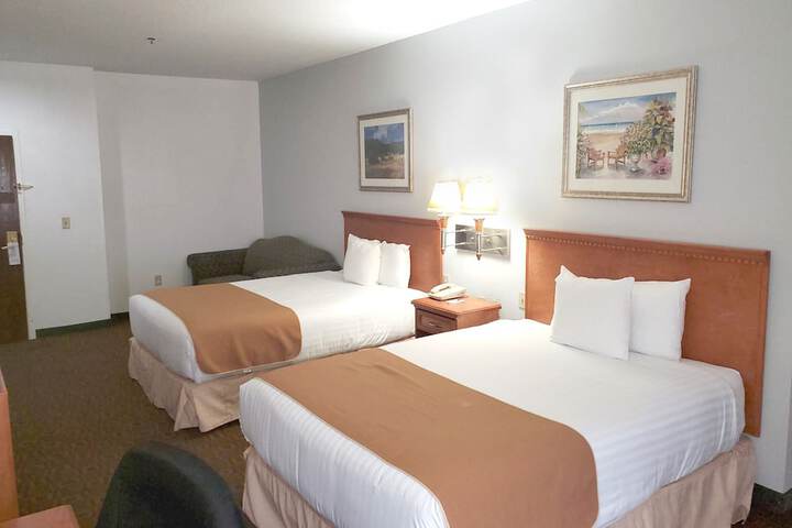 Room 25 of 42