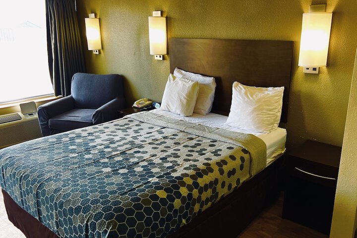 Econo Lodge Fort Knox