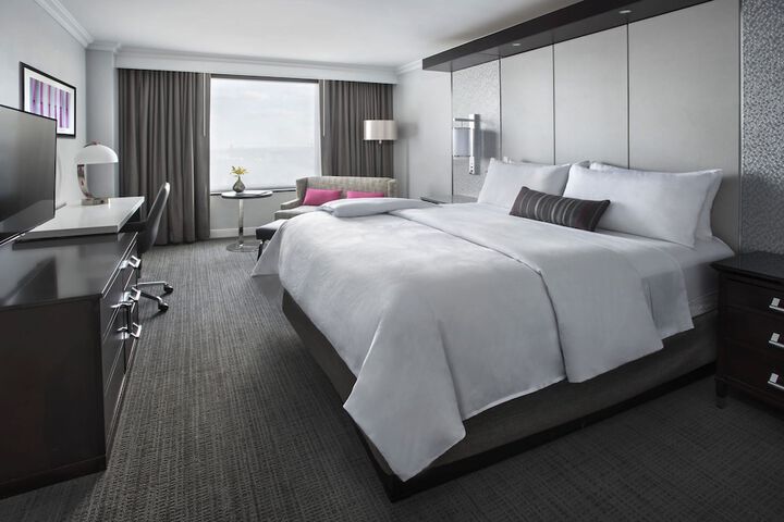 Room 30 of 71