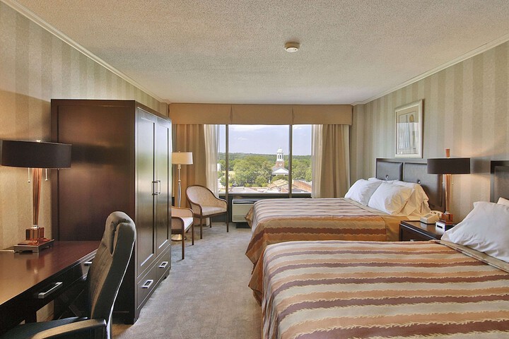 Room 17 of 23