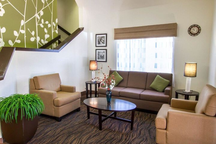 Hotel Interior 8 of 41