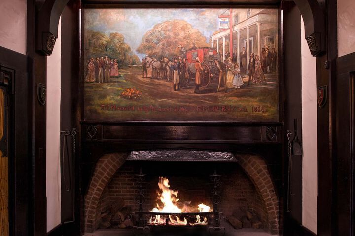 Red Coach Inn