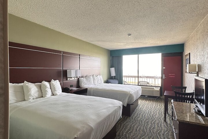 Room 31 of 40