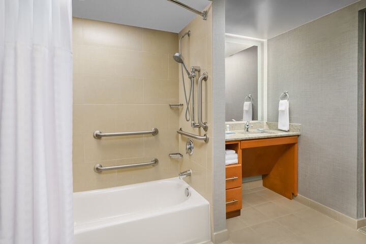 HYATT house Fort Lauderdale Airport & Cruise Port