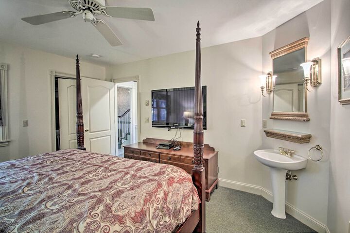 Nestlenook Victorian Condo 6 Mi to Attitash!