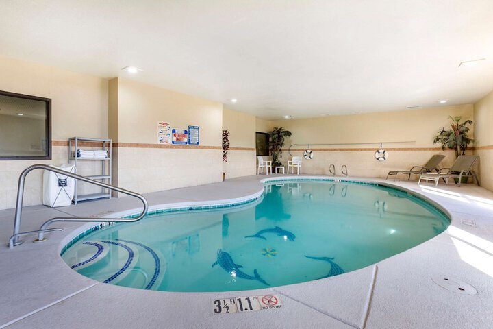 Comfort Inn & Suites Deming