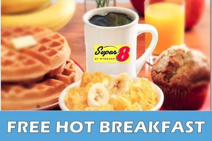 Super 8 by Wyndham Prattville Montgomery