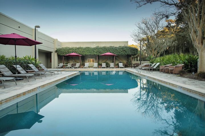Pool 15 of 207