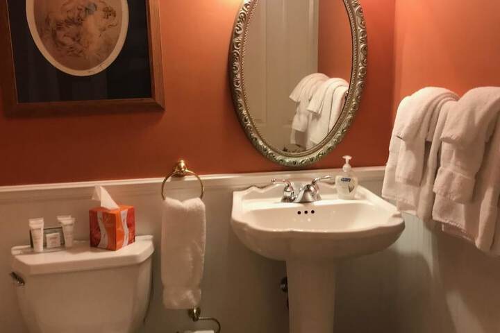 Vandiver Inn