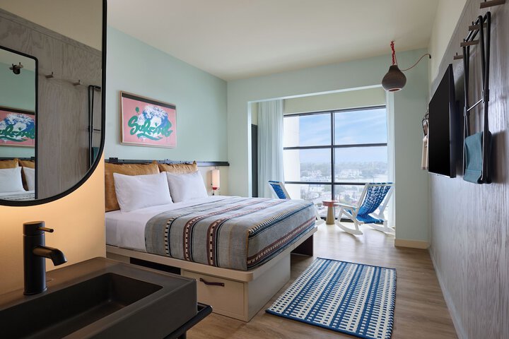 Moxy Virginia Beach Oceanfront