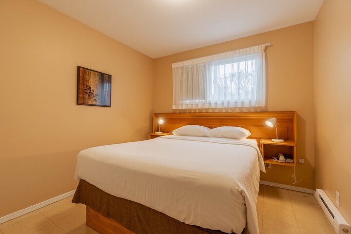 Sandy Beach Suites