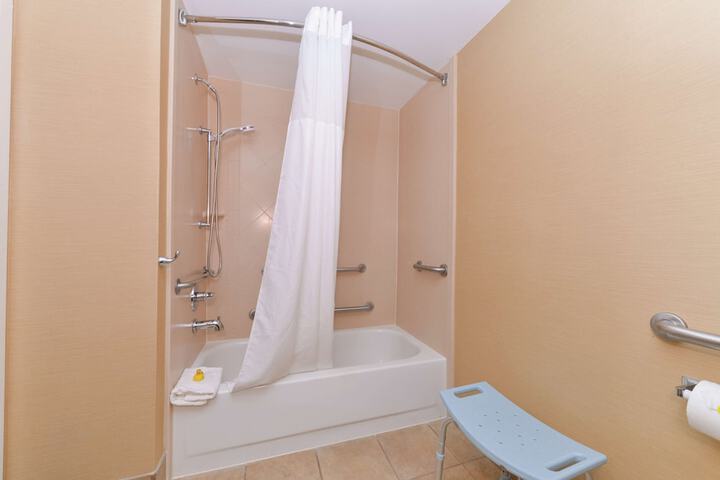 Room 14 of 49
