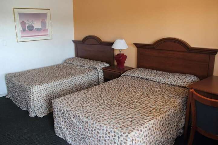 Room 16 of 21