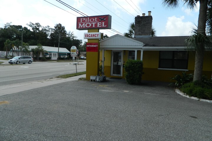 Pilot Motel