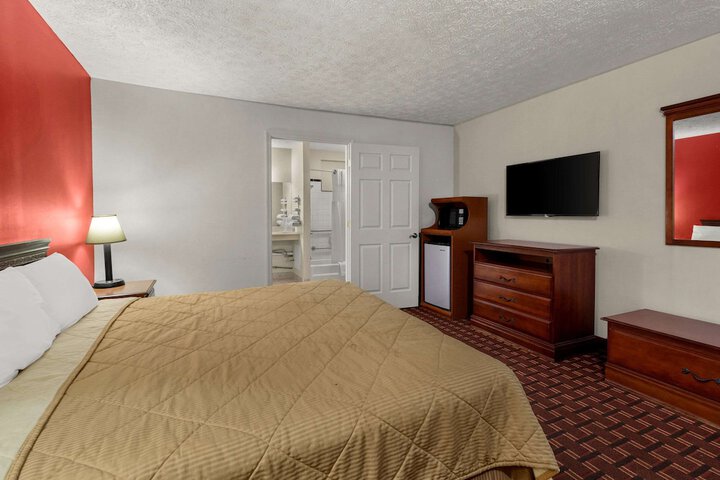 Room 26 of 31