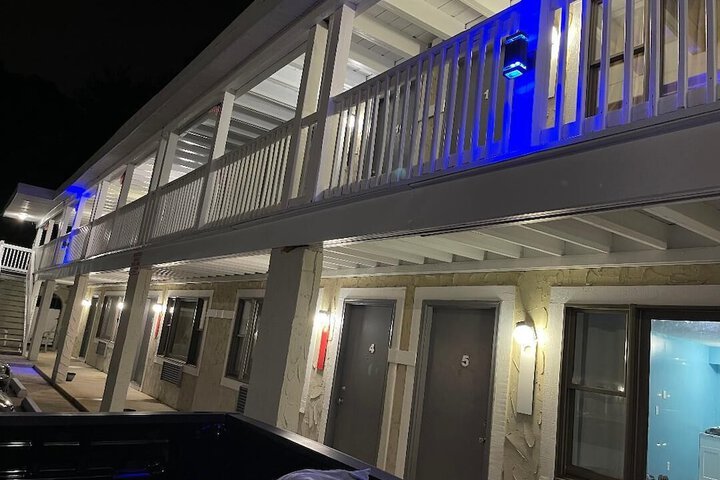Hotel 2 of 20