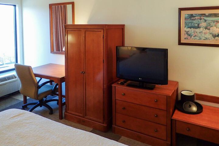 Room 65 of 97