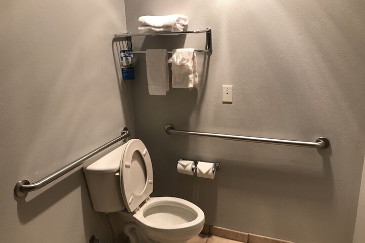 Super 8 by Wyndham Lubbock West