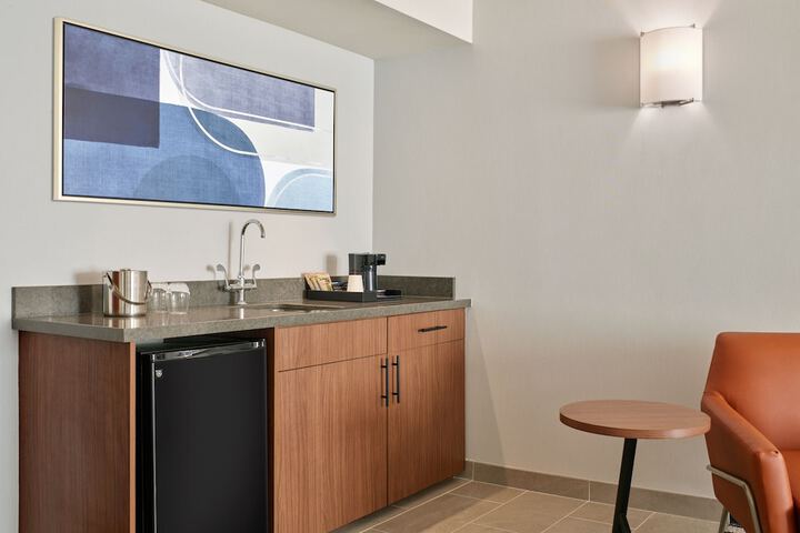 Courtyard by Marriott Culver City Los Angeles