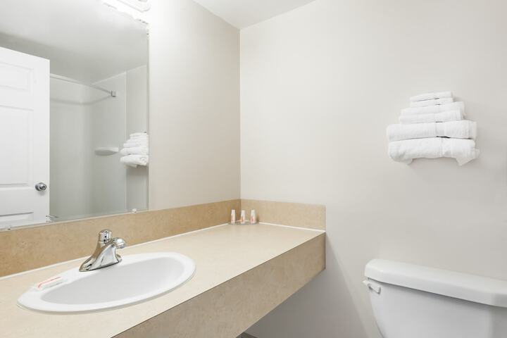 Room 9 of 21