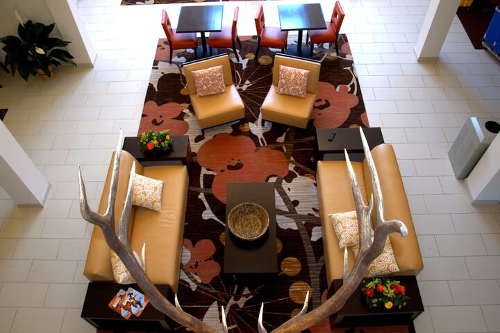 Hotel Interior 6 of 23