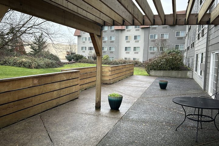 Terrace/Patio 41 of 43
