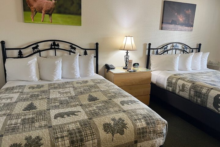 Antlers Inn