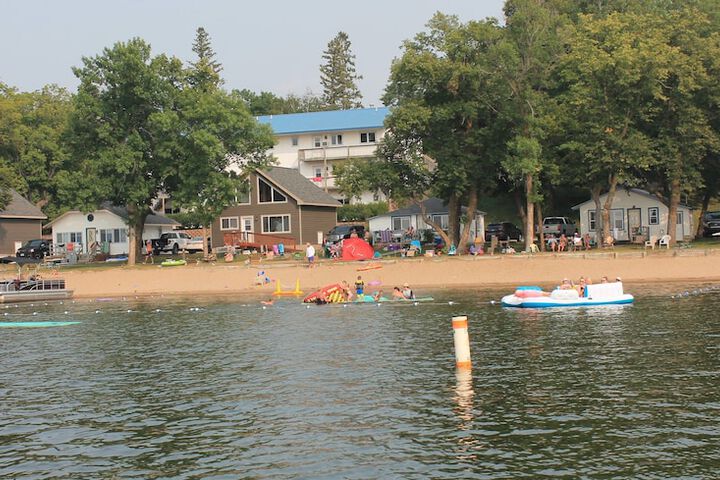 Viking Bay Resort & Lodge