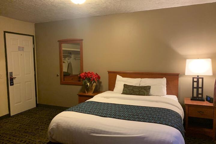 Room 15 of 41
