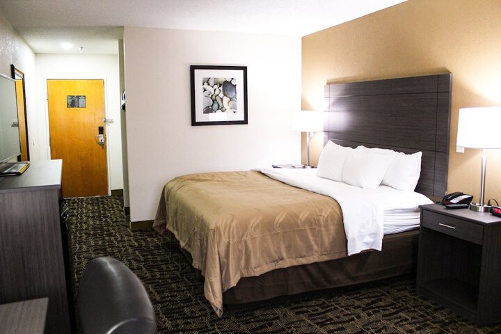 Room 19 of 27