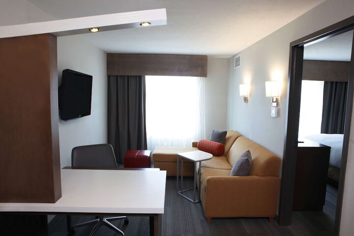 Room 17 of 45