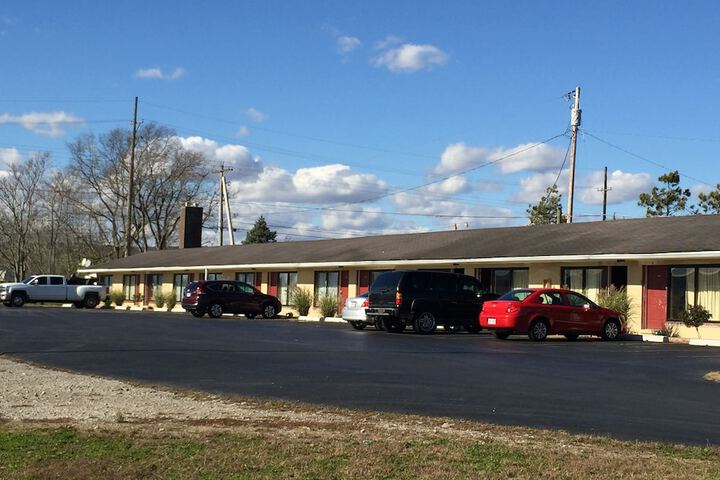 Town and Country Motel