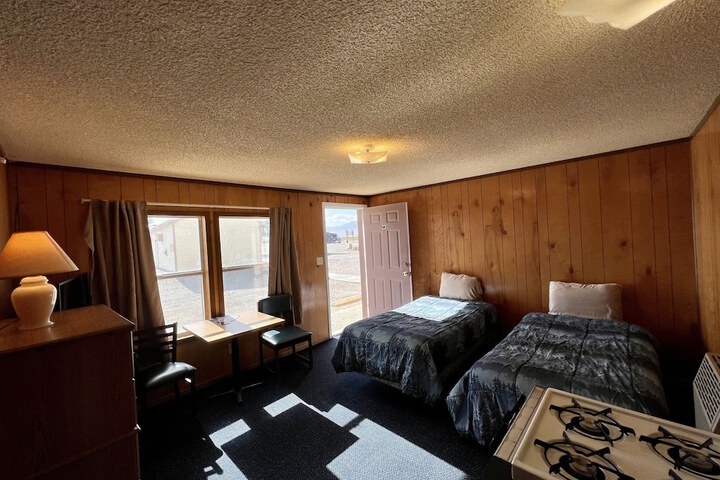 Room 28 of 51