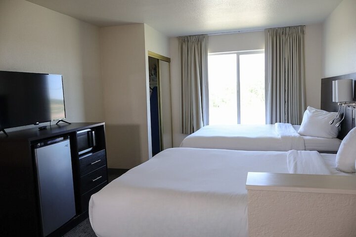 Room 34 of 53
