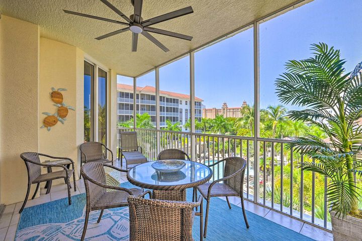 Naples Escape in Regatta w / Resort Amenities!