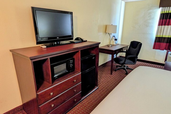 Room 21 of 48