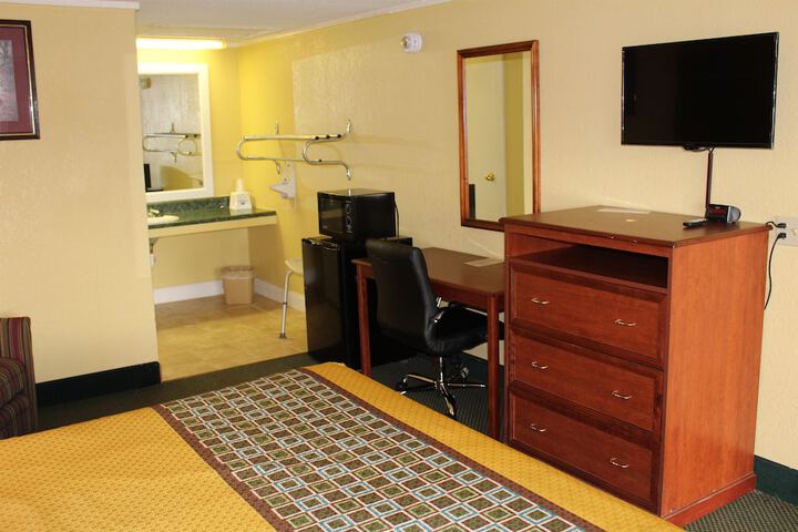 Americas Best Value Inn Conyer