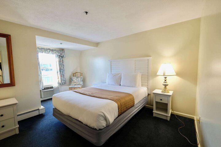 Room 109 of 131