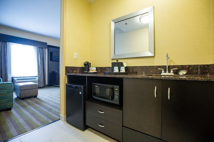Hampton Inn & Suites Toledo / Westgate