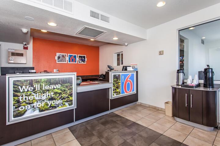Motel 6 Williams CA
