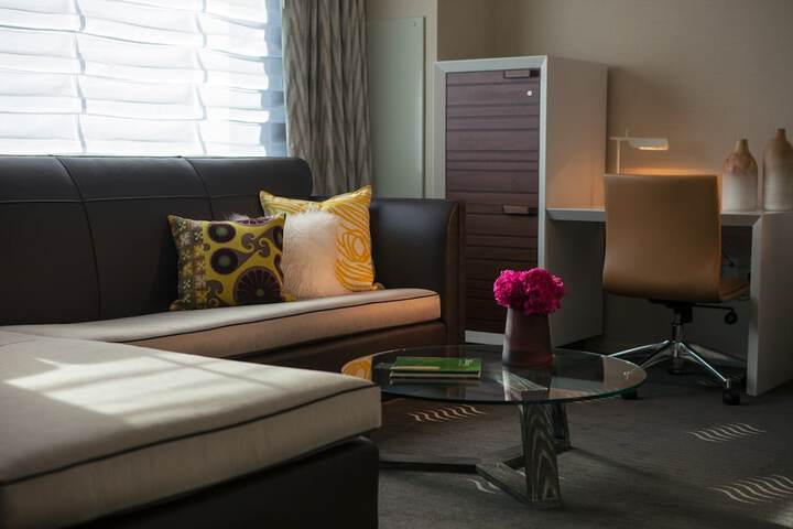 Room 34 of 124