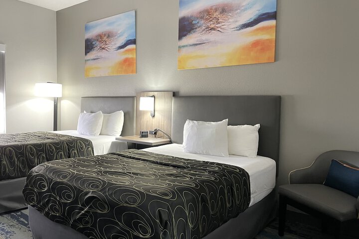 Room 25 of 60