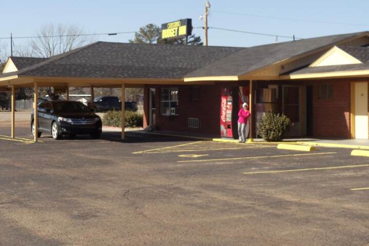 Antlers Budget Inn