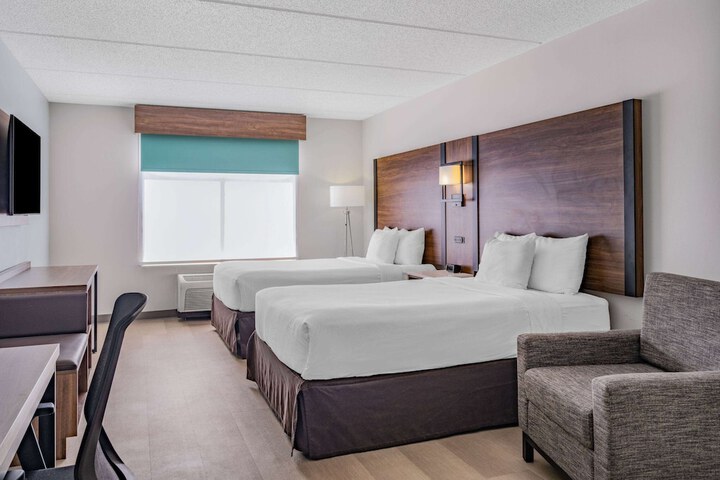Room 16 of 34