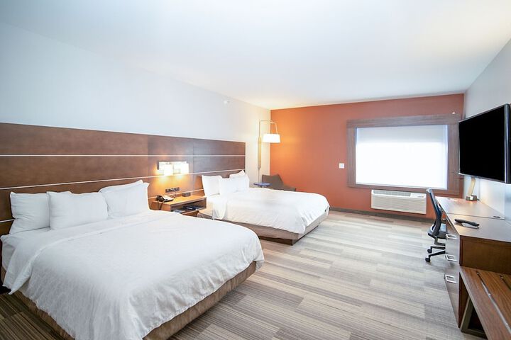 Room 41 of 65