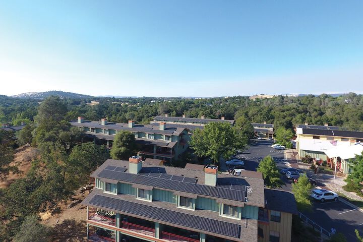 Hotel 5 of 25