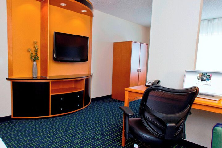 Fairfield Inn & Suites Joliet North / Plainfield