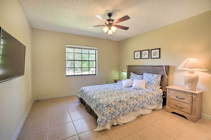 3 Mi to Philippe Park & Pier: Stunning Retreat