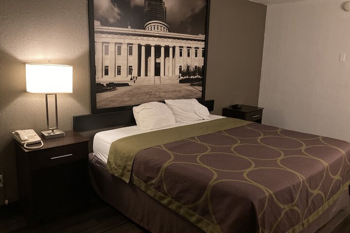 Room 42 of 56